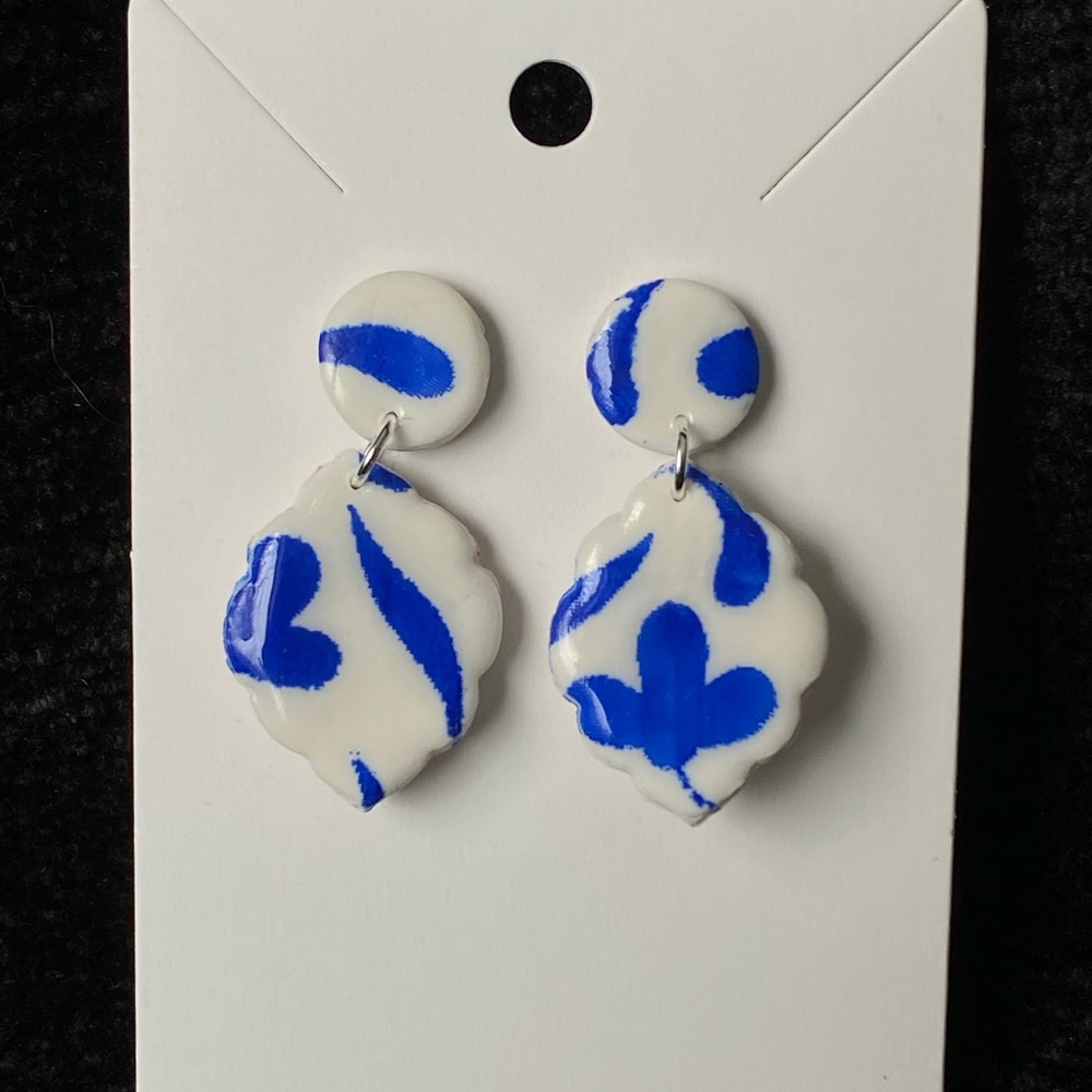 Blue Willow Boutique Earrings